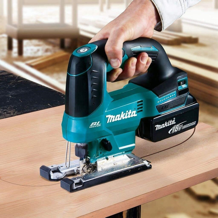 Makita decoupeerzaag 18V LXT