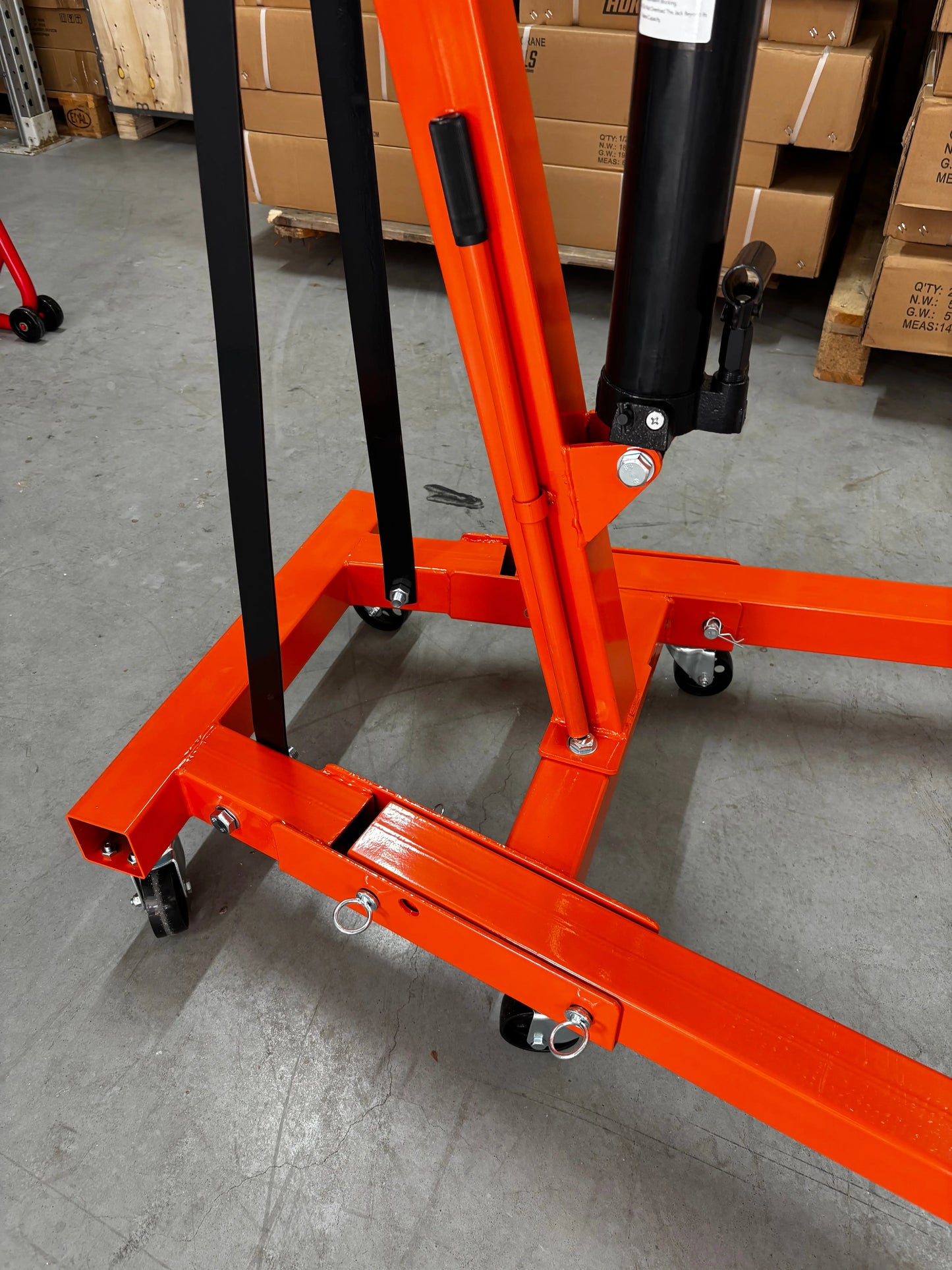 Automotor kraan 2000KG | inklapbaar | hydraulische pomp | lang onderstel HDKTOOLS